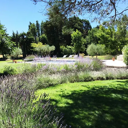 Prestigious Mas: Countryside Retreat Near Avignon With Pool *